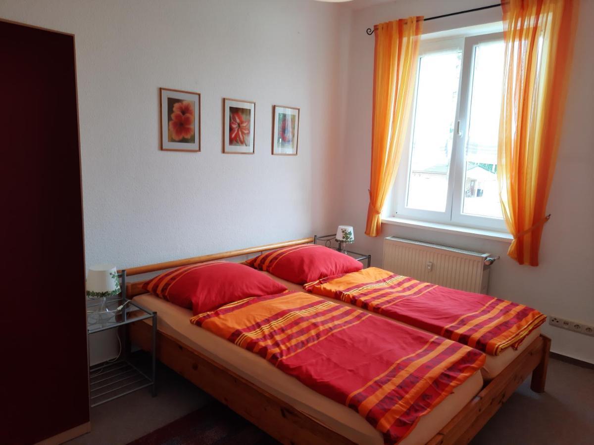 Uns lütt Wohnung Nossentiner Huette Exterior foto